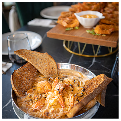 Restaurant Suceava | Restaurant Casa Boiereasca | Restaurant in Suceava | Restaurante in Suceava | Restaurant Italian Suceava | Pizza Suceava | Paste Suceava | Burgeri Suceava | Pizzerie Suceava, Centru istoric Suceava